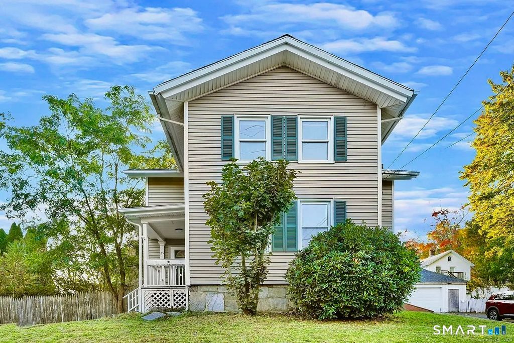 25 Pleasant Street, Ansonia, CT 06401