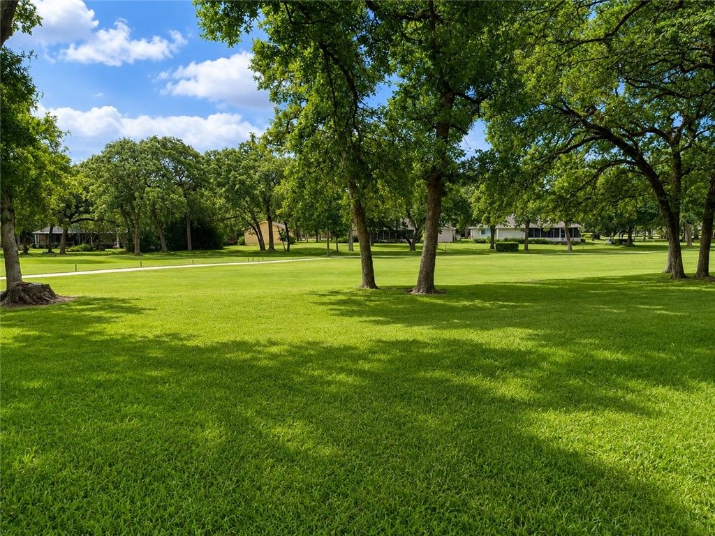42 Golfview Drive, Hilltop Lakes, TX 77871 — photo 3