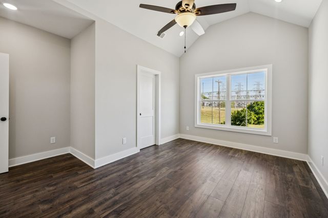 117 E Campbell Rd A, Madison, TN 37115