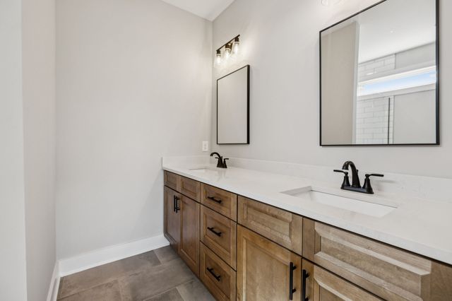 117 E Campbell Rd A, Madison, TN 37115