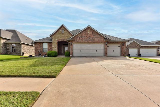 1336 Brice Drive, Moore, OK 73160