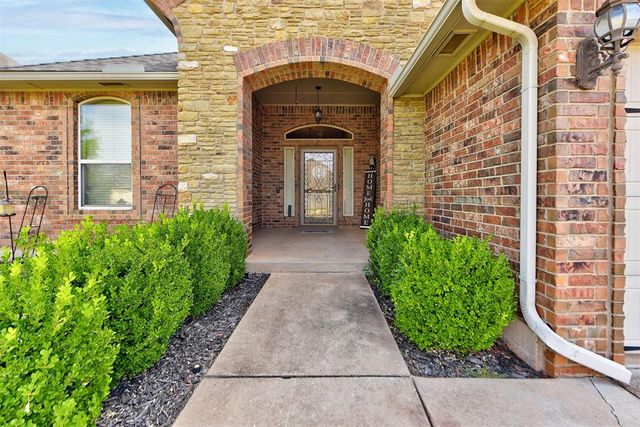 1336 Brice Drive, Moore, OK 73160