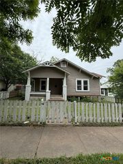 816 N 2nd Street, Temple, TX 76501