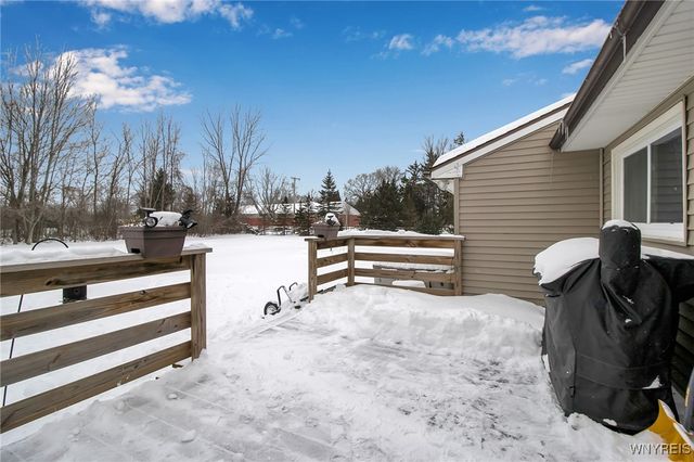 3346 Ewings Road, Newfane, NY 14094