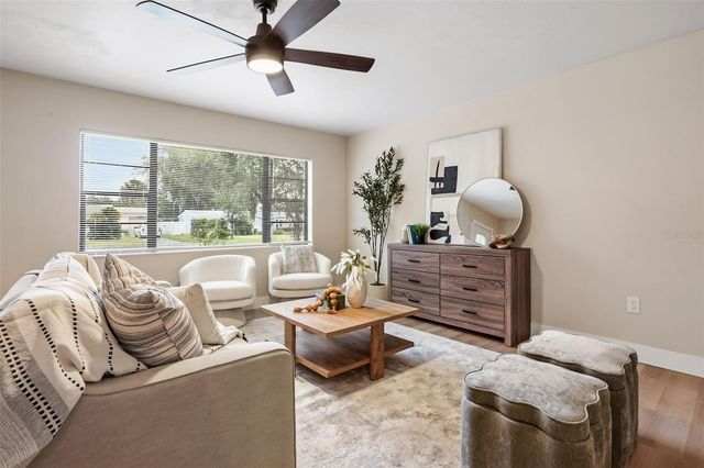 1348 RADCLYFFE ROAD, Orlando, FL 32804