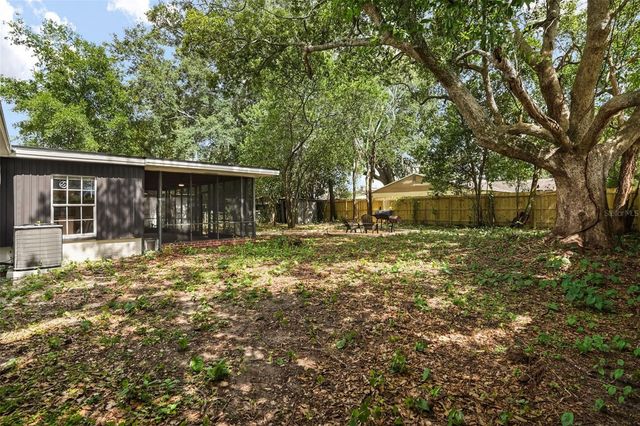 1348 RADCLYFFE ROAD, Orlando, FL 32804