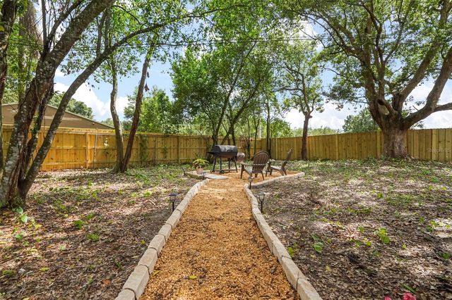 1348 RADCLYFFE ROAD, Orlando, FL 32804