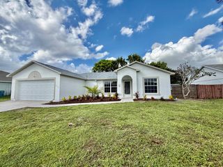 849 SW Thrift Avenue, Port St Lucie, FL 34953