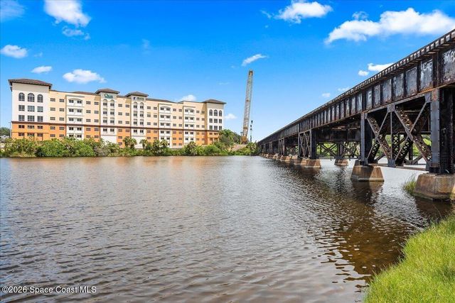 2012 Grant Place 102, Melbourne, FL 32901