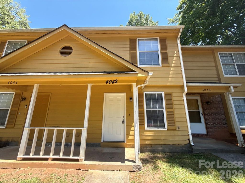 4042 Briarhill Drive, Charlotte, NC 28215
