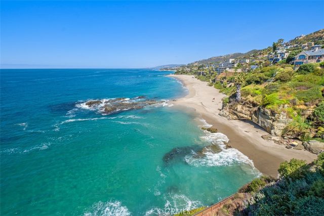 31561 Table Rock Drive 411, Laguna Beach, CA 92651