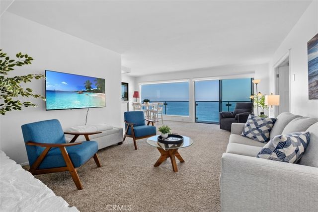 31561 Table Rock Drive 411, Laguna Beach, CA 92651