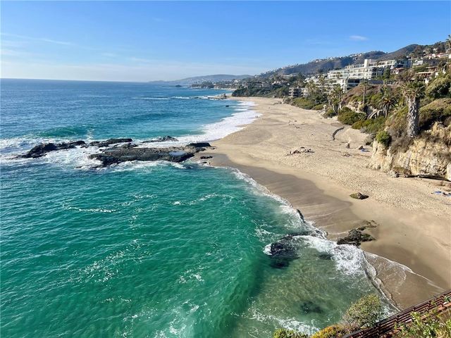 31561 Table Rock Drive 411, Laguna Beach, CA 92651