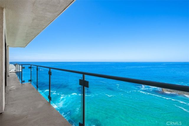 31561 Table Rock Drive 411, Laguna Beach, CA 92651