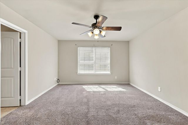 902 Parkplace Ridge, Princeton, TX 75407