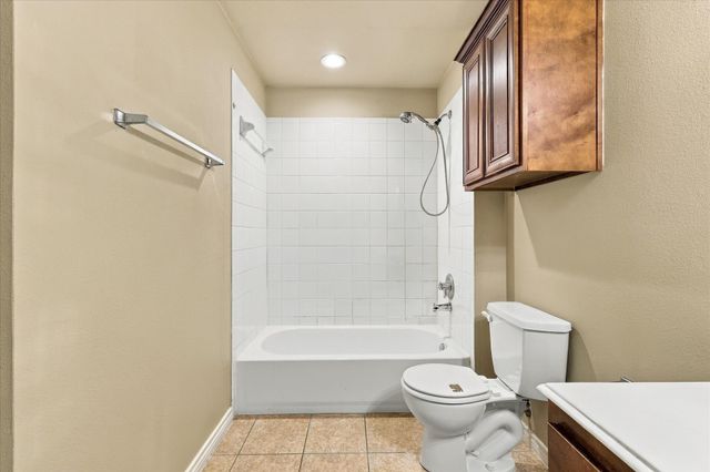 902 Parkplace Ridge, Princeton, TX 75407