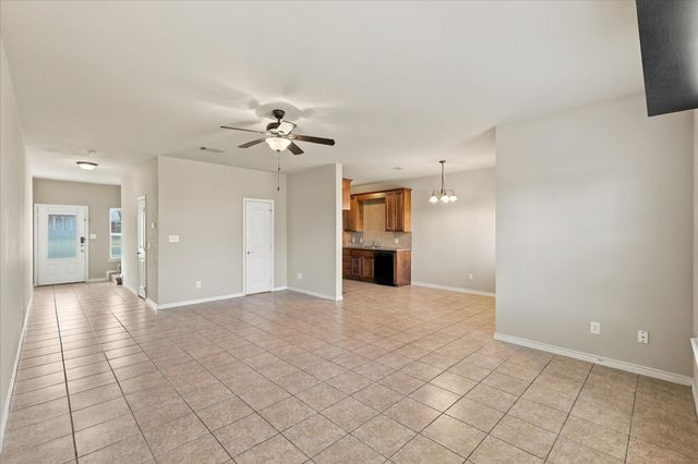 902 Parkplace Ridge, Princeton, TX 75407