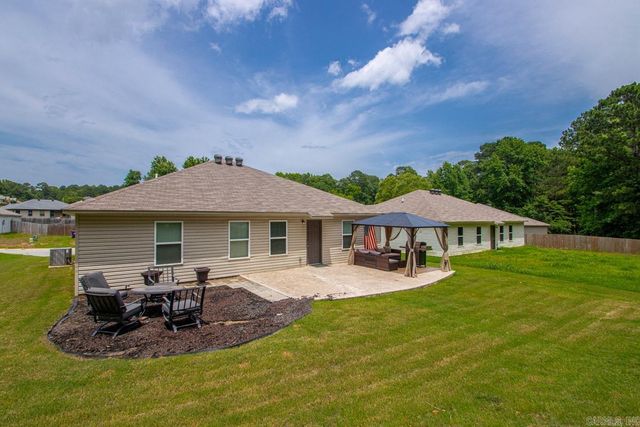 1939 Auburn Hills Drive, Benton, AR 72015