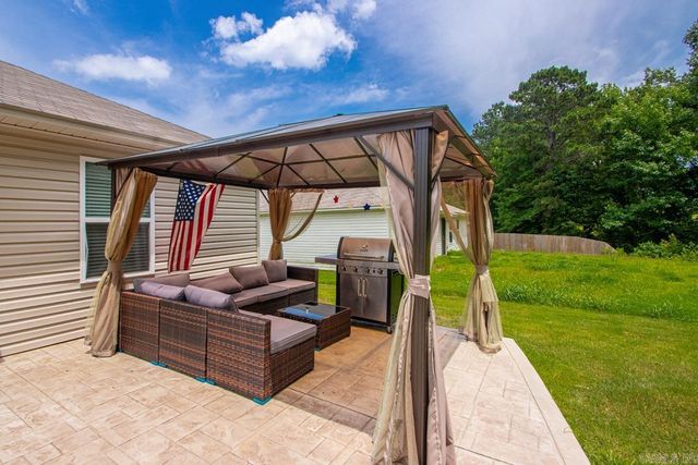 1939 Auburn Hills Drive, Benton, AR 72015