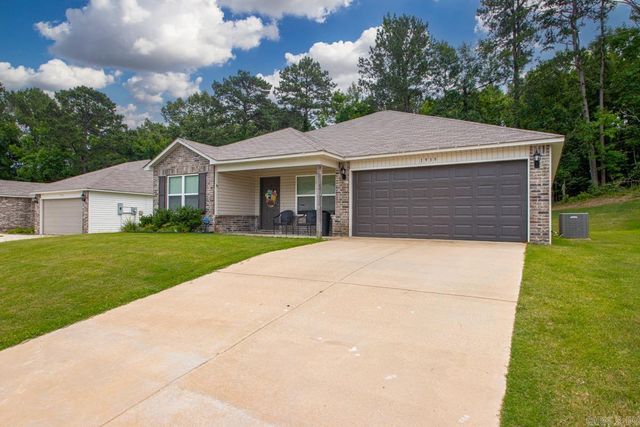 1939 Auburn Hills Drive, Benton, AR 72015