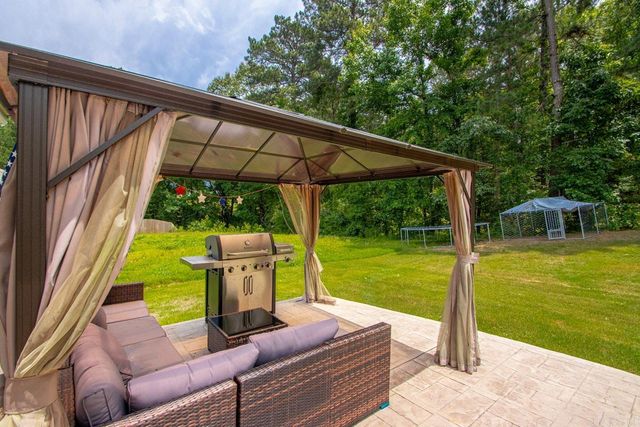 1939 Auburn Hills Drive, Benton, AR 72015