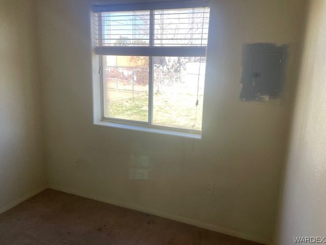 2331 E Leroy Avenue, Kingman, AZ 86409