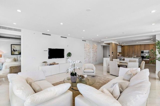 495 E Royal Palm Road 601, Boca Raton, FL 33432