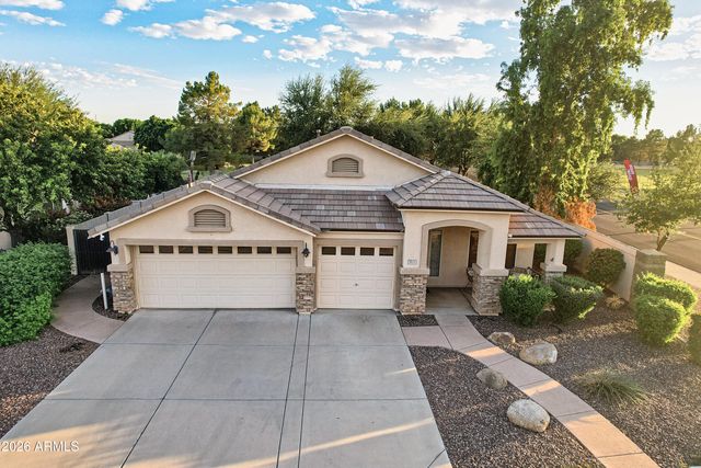 5633 E GROVE Circle, Mesa, AZ 85206
