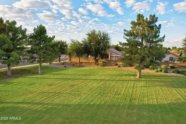 5633 E GROVE Circle, Mesa, AZ 85206