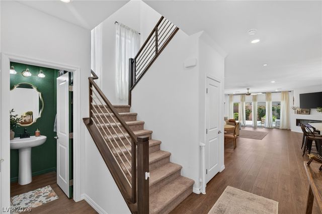 6525 Twin Brooks Avenue, Las Vegas, NV 89139