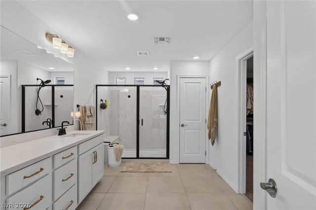 6525 Twin Brooks Avenue, Las Vegas, NV 89139