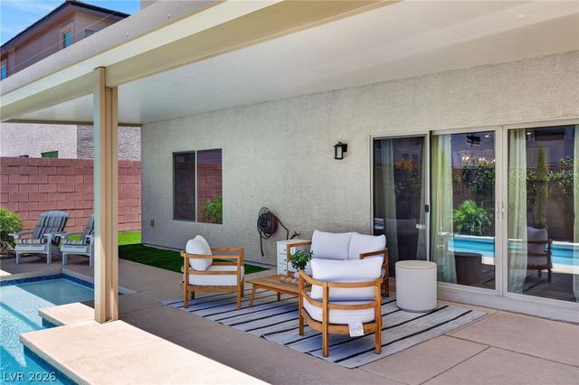 6525 Twin Brooks Avenue, Las Vegas, NV 89139