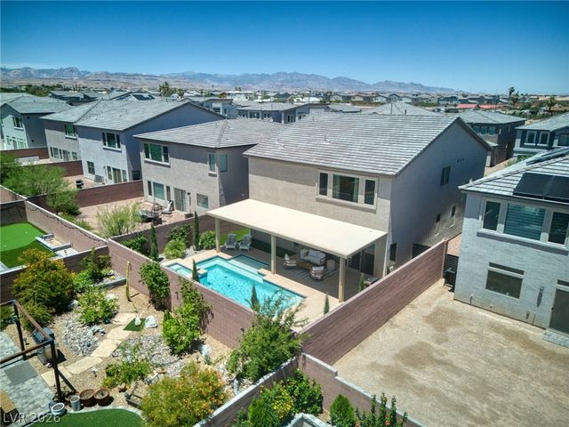 6525 Twin Brooks Avenue, Las Vegas, NV 89139