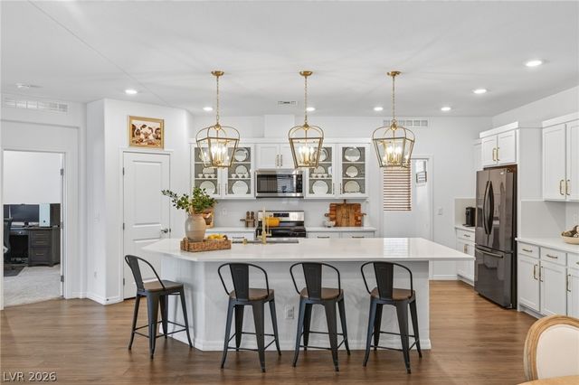 6525 Twin Brooks Avenue, Las Vegas, NV 89139