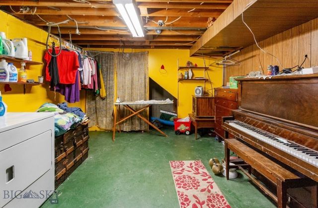 1906 Sherman, Butte, MT 59701