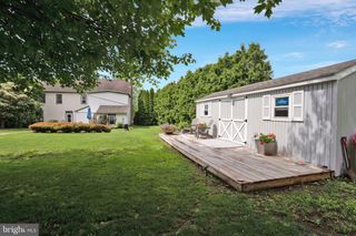 7404-A BOYERTOWN PI, Douglassville, PA 19518