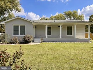 3108 WAVERLY DR, Fredericksburg, VA 22407