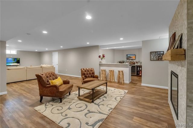 72 Dockside Parkway, Amherst, NY 14051