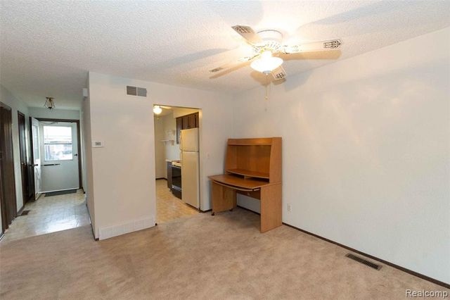 125 Cuttle Road 44, Marysville, MI 48040