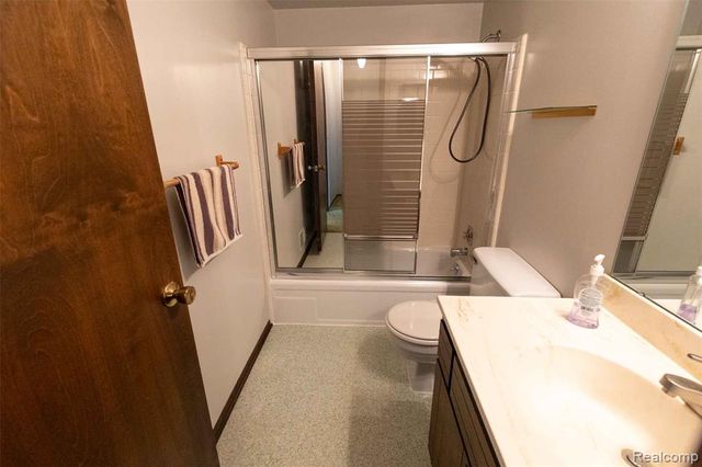 125 Cuttle Road 44, Marysville, MI 48040