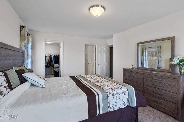 2 Birch Court, North Greenbush, NY 12180