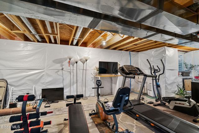 2 Birch Court, North Greenbush, NY 12180