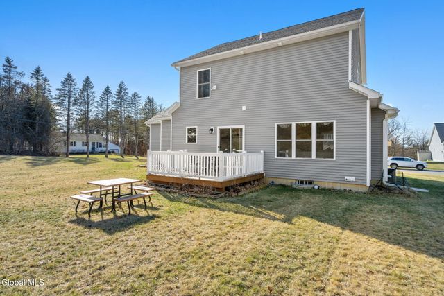 2 Birch Court, North Greenbush, NY 12180