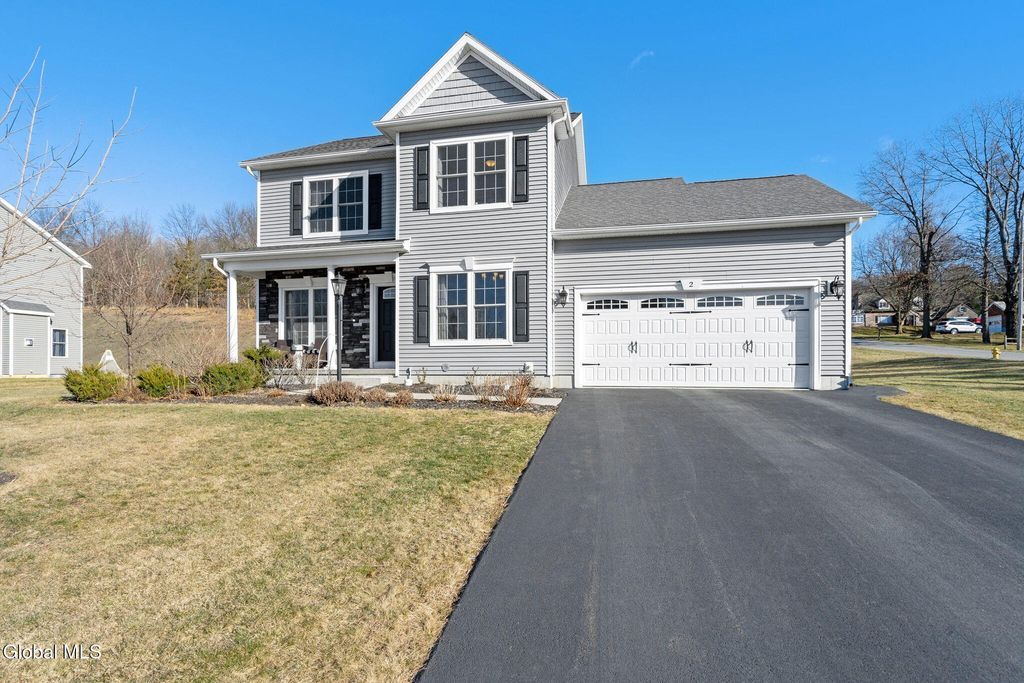 2 Birch Court, North Greenbush, NY 12180