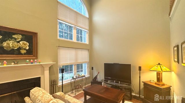 32 Ketley Place, Princeton, NJ 08540