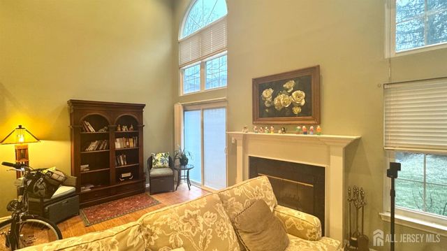 32 Ketley Place, Princeton, NJ 08540