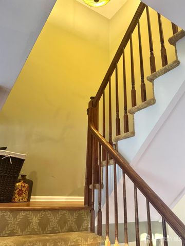 32 Ketley Place, Princeton, NJ 08540