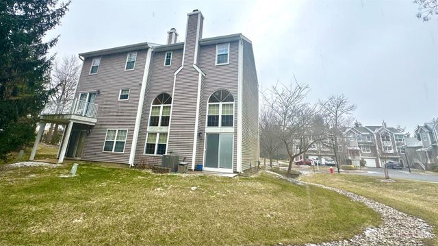 32 Ketley Place, Princeton, NJ 08540