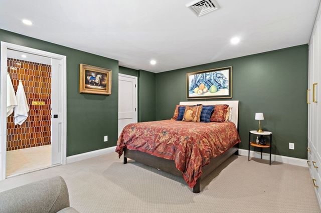 16 Wedgewood Rd, Stow, MA 01775