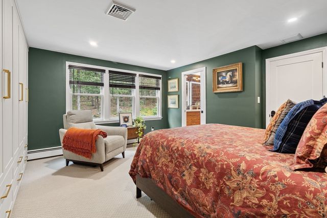 16 Wedgewood Rd, Stow, MA 01775